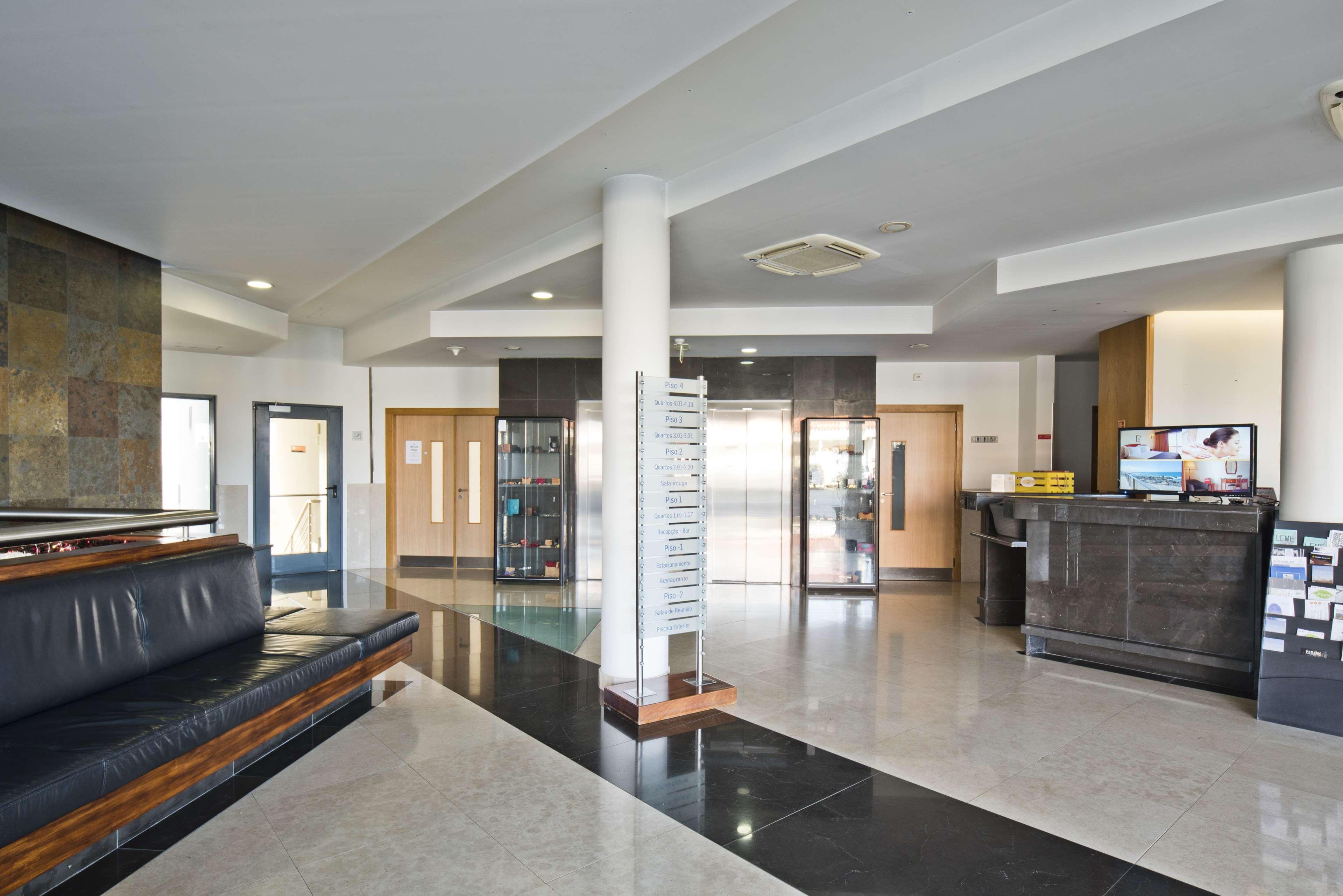Lam Hotel Ештаррежа Екстер'єр фото