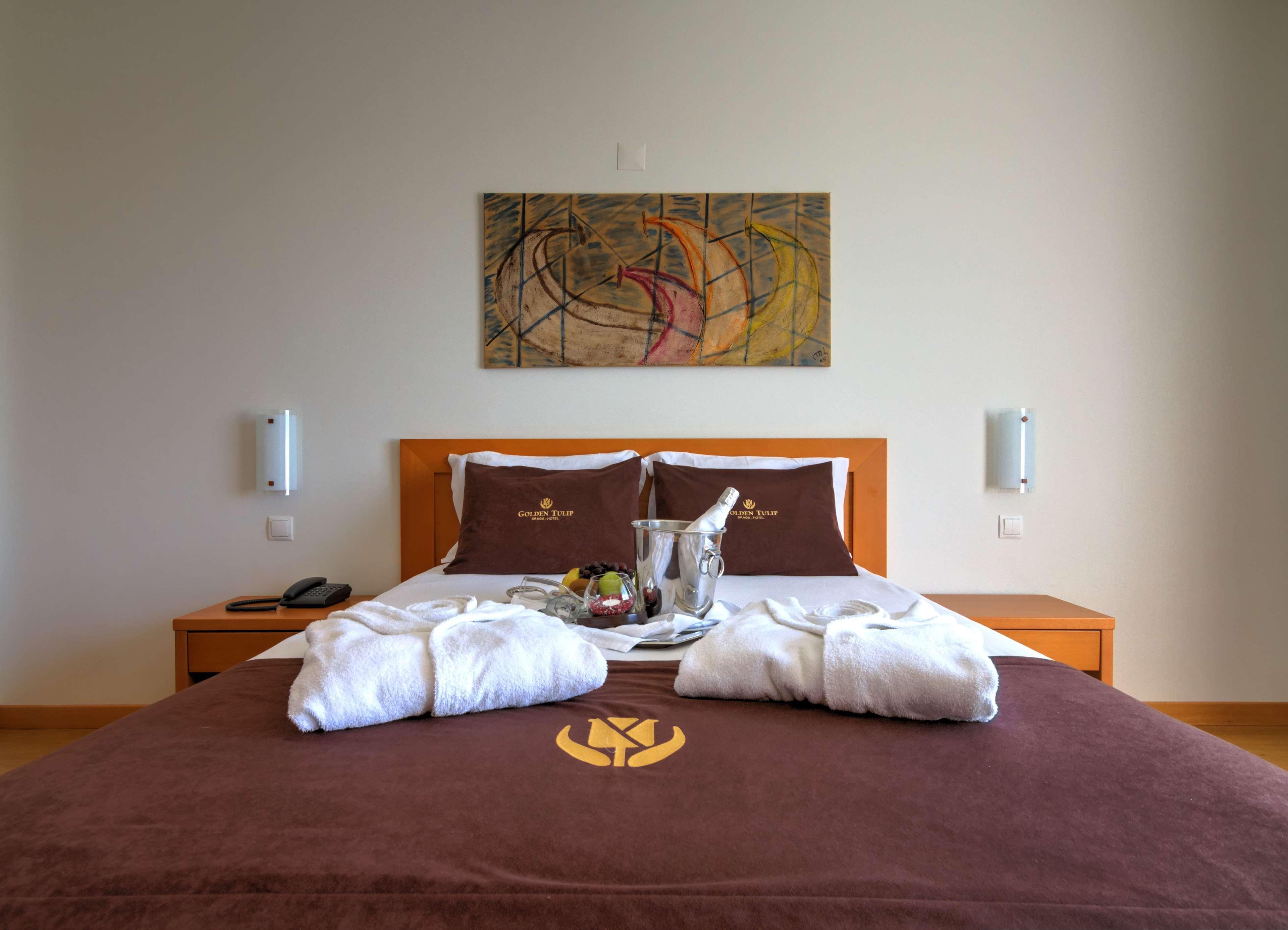 Lam Hotel Ештаррежа Екстер'єр фото